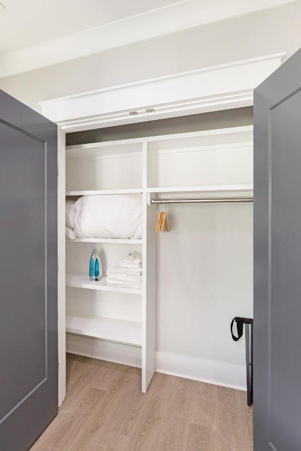 The Azalea Suite At 124 Spring Charleston Bagian luar foto